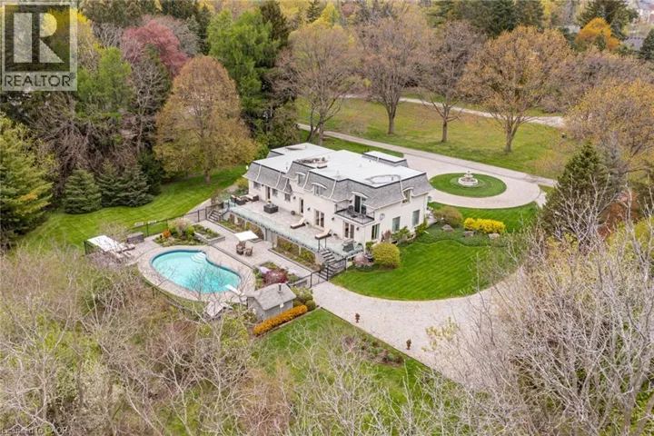 342 MOUNTAIN BROW Road, Hamilton, Ontario L7P5A3