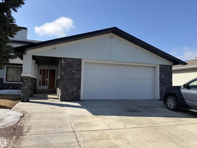 7007 10 AV NW, Edmonton, Alberta T6K2T9