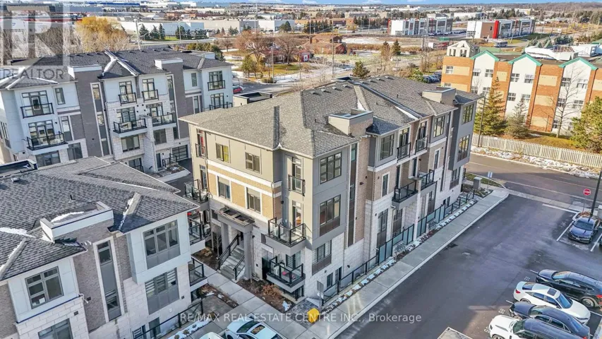G-32 (312) - 10 HALLIFORD PLACE, Brampton (Goreway Drive Corridor), Ontario L6P0N5