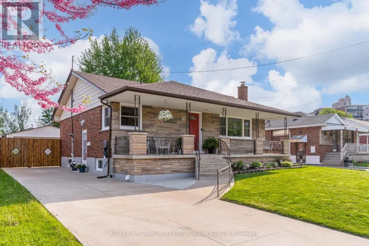 98 DUNCOMBE DRIVE, Hamilton (Hill Park), Ontario L9A2G3