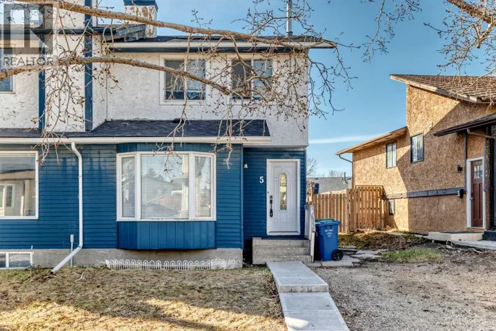 5 Falchurch Road NE, Calgary, Alberta T3J1G6
