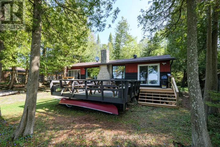 90 BERFORD PARK ROAD, South Bruce Peninsula, Ontario N0H2T0