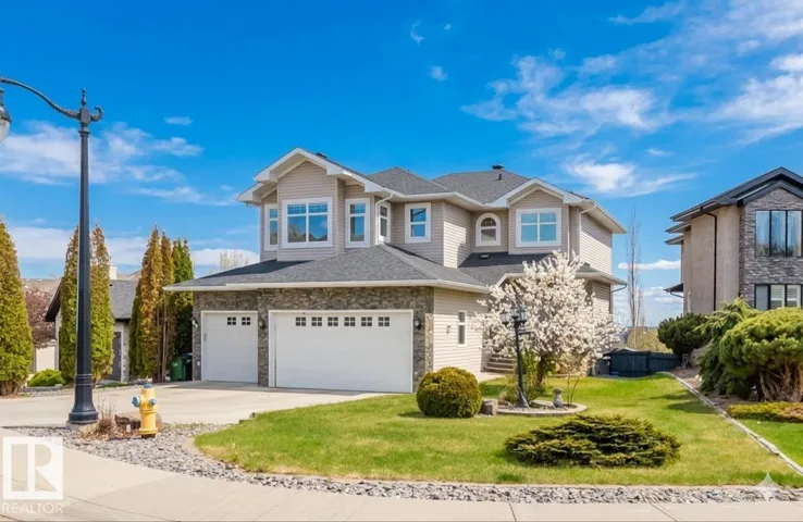 3412 MACNEIL LI NW, Edmonton, Alberta T6R3V4