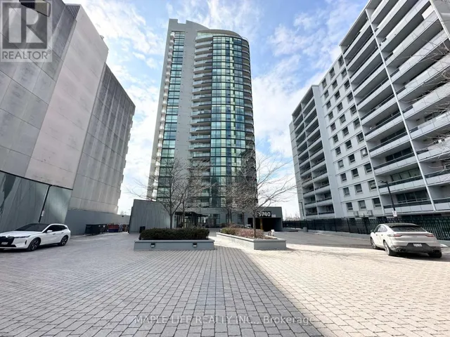 702 - 5740 YONGE STREET, Toronto (Newtonbrook West), Ontario M2M0B1