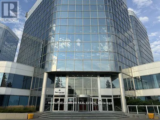 728 - 105 GORDON BAKER ROAD, Toronto (Hillcrest Village), Ontario M2H3P8