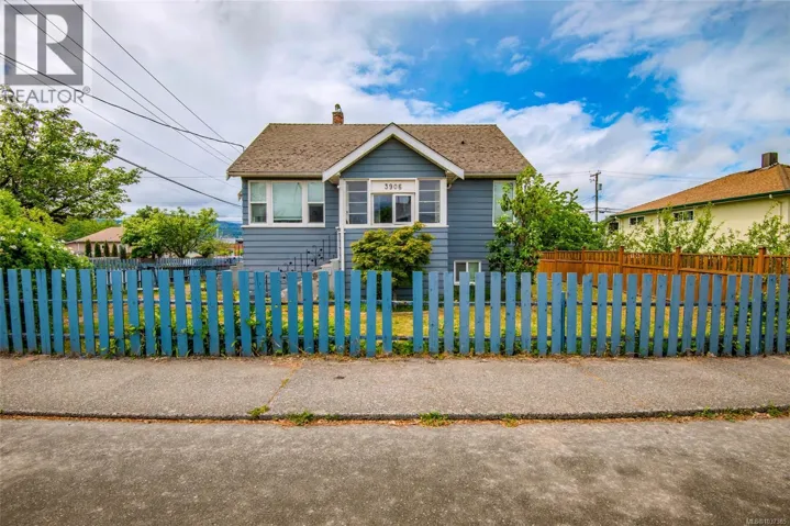 3906 10th Ave, Port Alberni, British Columbia V9Y4Z9