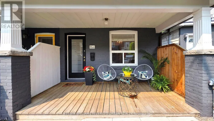 UPPER - 266 HIGHFIELD ROAD, Toronto (Greenwood-Coxwell), Ontario M4L2V5