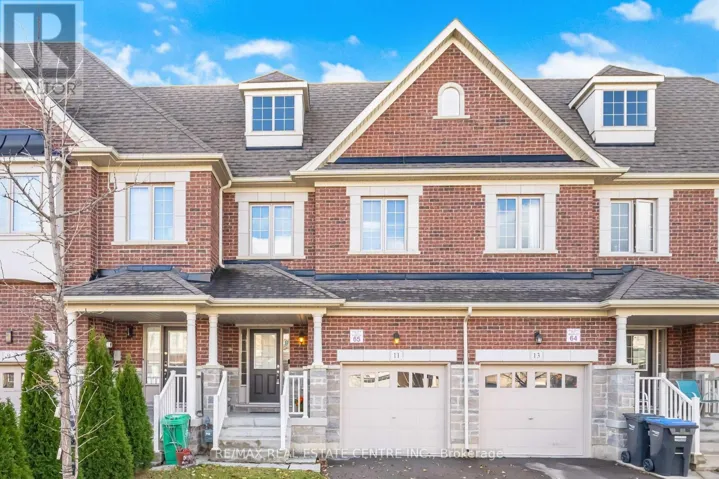 11 YATELY STREET, Brampton (Northwest Brampton), Ontario L7A4R9