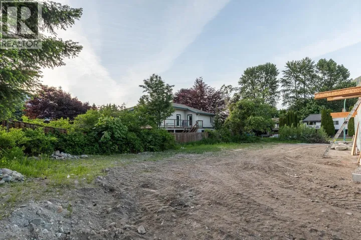 1583 EAGLE RUN DRIVE, Squamish, British Columbia V8E1M1