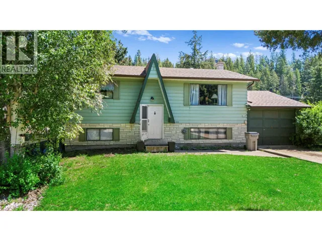 4686 SPRUCE Crescent, Barriere, British Columbia V0E1E0