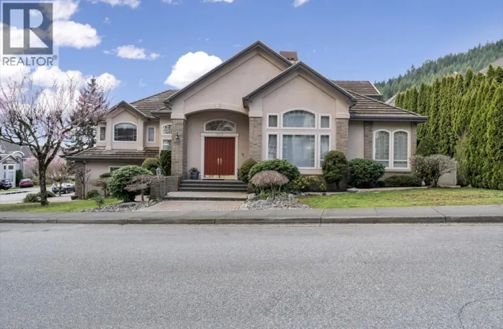 3073 TIMBER COURT, Coquitlam, British Columbia V3E2Y8