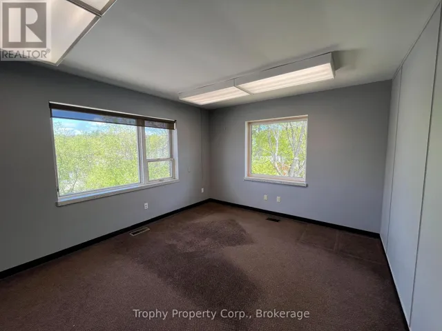 205 - 235 HIGHLAND STREET, Dysart et al (Dysart), Ontario K0M1S0