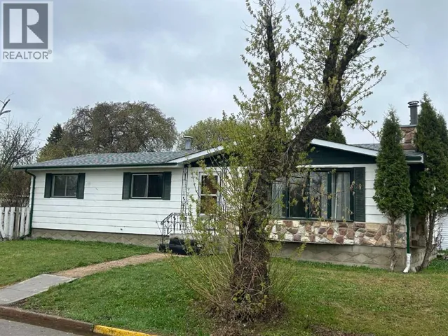 5101, 56 Avenue Avenue, High Prairie, Alberta T0G1E0