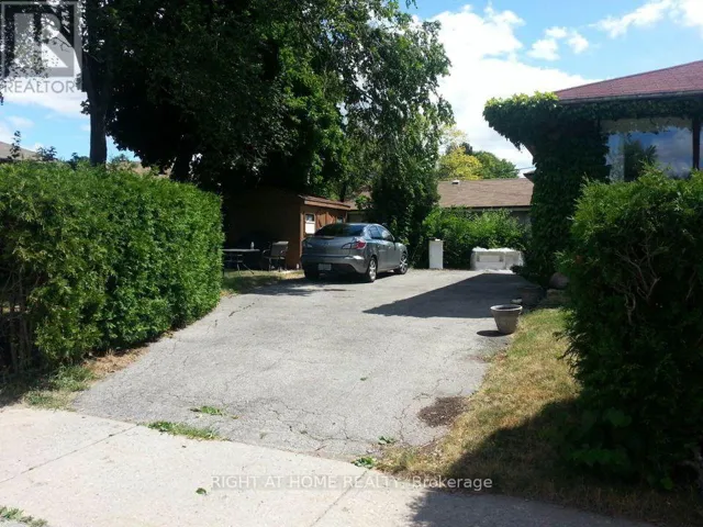1 MOZART AVENUE, Toronto (Ionview), Ontario M1K2V8