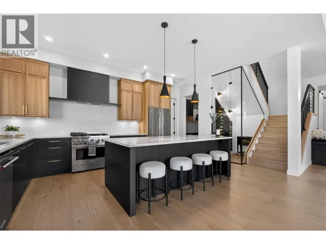 10255 Beacon Hill Drive, Lake Country, British Columbia V4V0A9