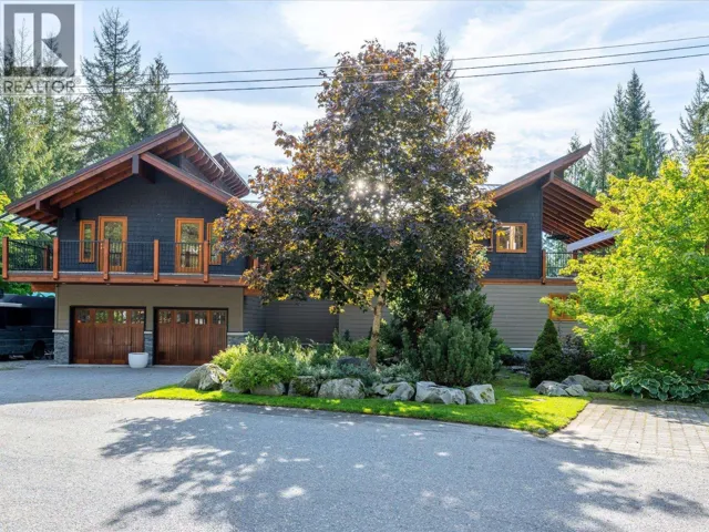 8745 IDYLWOOD PLACE, Whistler, British Columbia V8E0G1