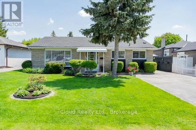 242 AVONDALE BOULEVARD, Brampton (Avondale), Ontario L6T1J4