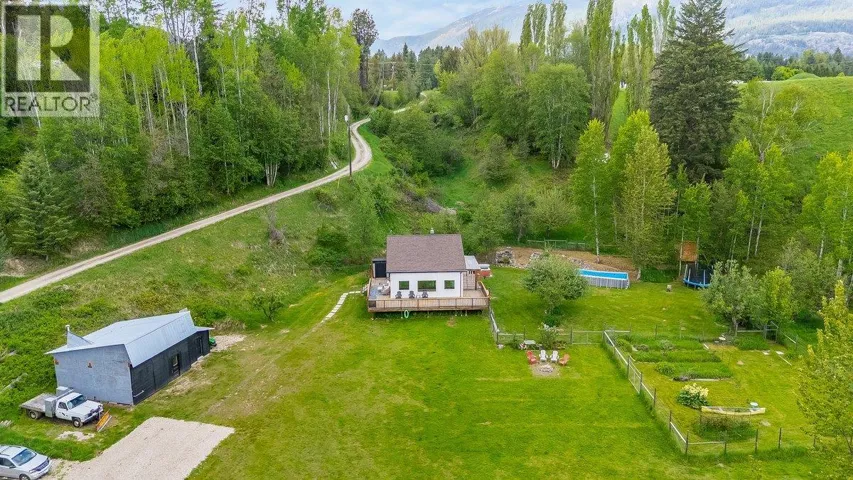 3678 KRESTOVA CEMETERY Road Lot# 90, Krestova, British Columbia V0G1H2