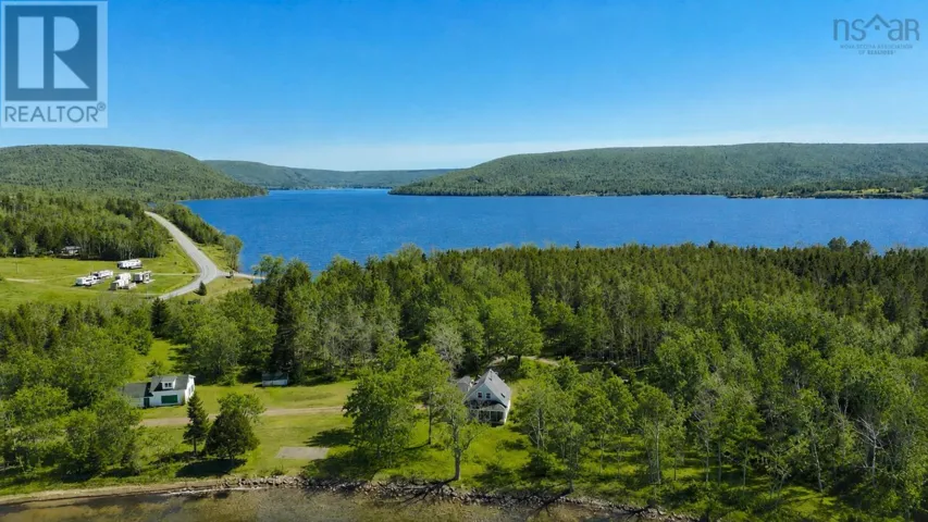 348 395 Highway, East Lake Ainslie, Nova Scotia B0E3M0