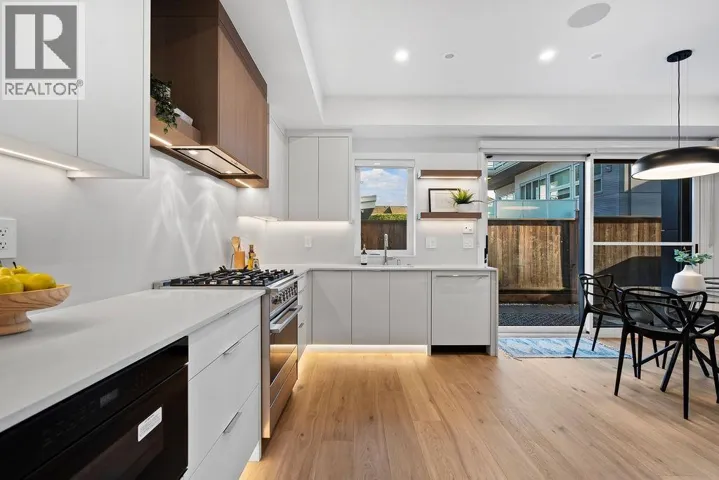 1135 W 33RD AVENUE, Vancouver, British Columbia V6M1A3