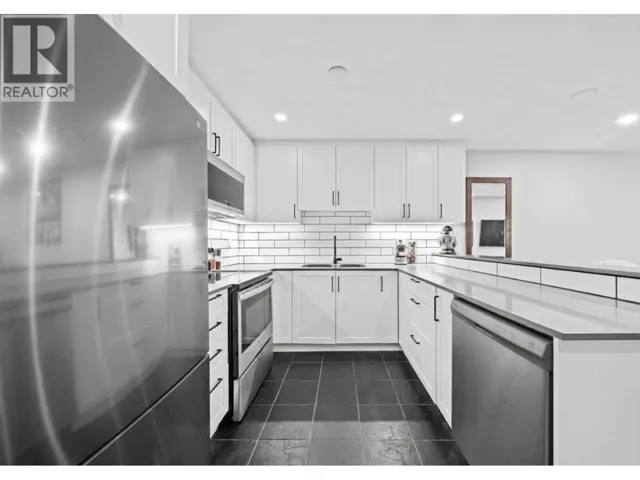 101 1122 KING ALBERT AVENUE, Coquitlam, British Columbia V3J1X7