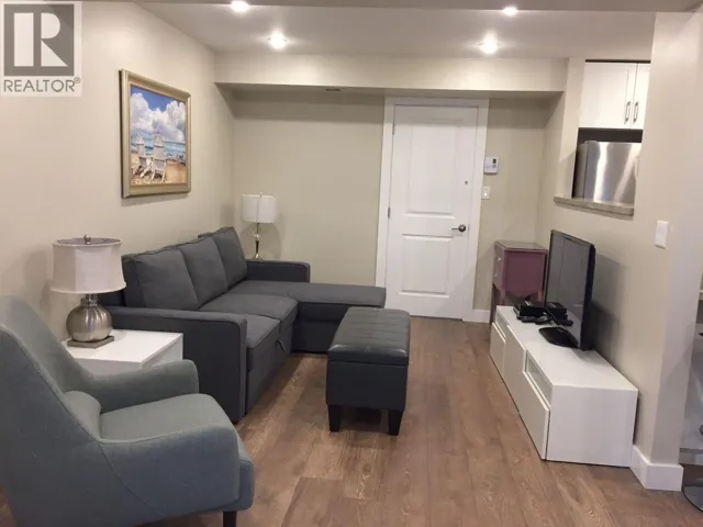 LOWER LVL-2883 DOLLARTON HIGHWAY, North Vancouver, British Columbia V7H1A8