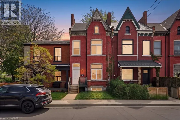 126 PARK Street N, Hamilton, Ontario L8R2N3