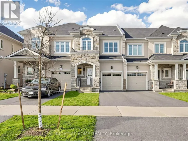 124 MOSAIC DRIVE, Hamilton (Waterdown), Ontario L8B1W4