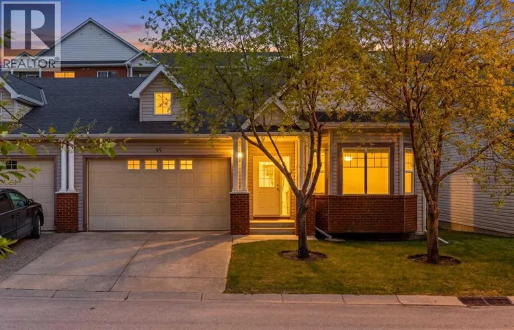 44 Prestwick Pond Terrace SE, Calgary, Alberta T2Z3Z8