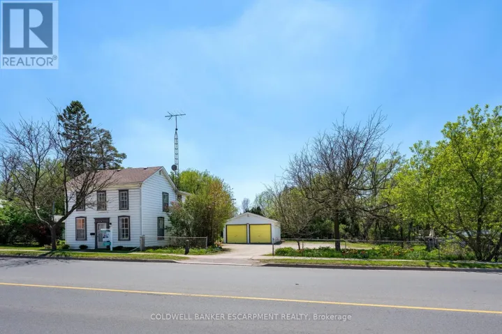 76 MAIN STREET N, Halton Hills (AC Acton), Ontario L7J1W2