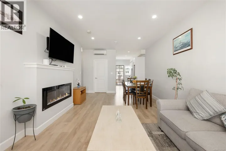 405 3351 Luxton Rd, Langford, British Columbia V9C0P2
