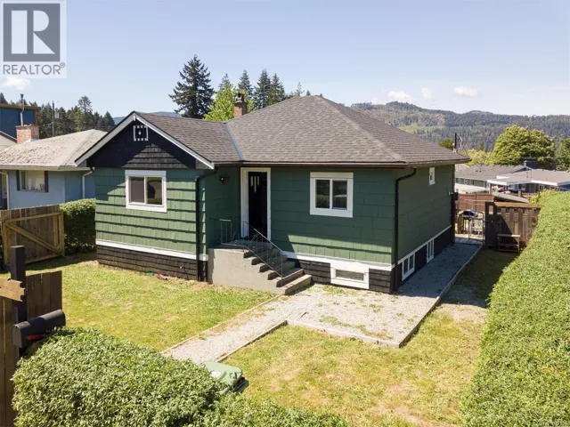 2544 8th Ave, Port Alberni, British Columbia V9Y2L7
