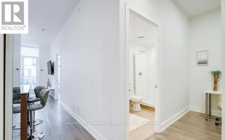 745 - 9471 YONGE STREET, Richmond Hill (Observatory), Ontario L4C1V4