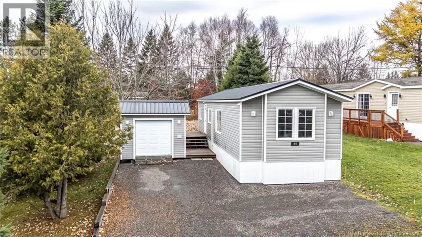 86 Hedgeview Drive, Fredericton, New Brunswick E3B6R7