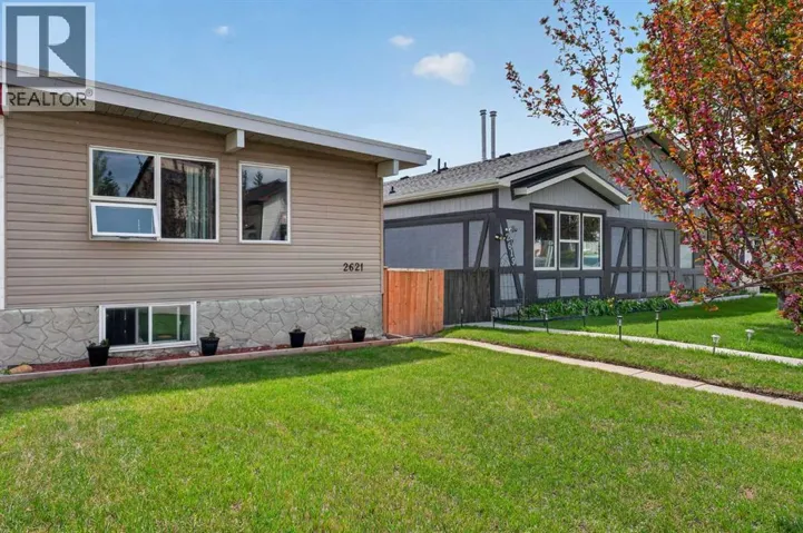 2621 11 Avenue SE, Calgary, Alberta T2A0E4