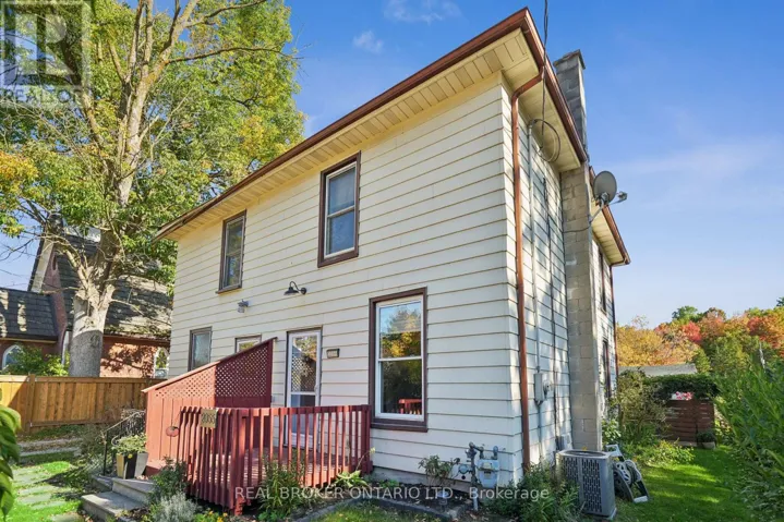 2055 EMBLETON ROAD, Brampton (Bram West), Ontario L6Y0E9