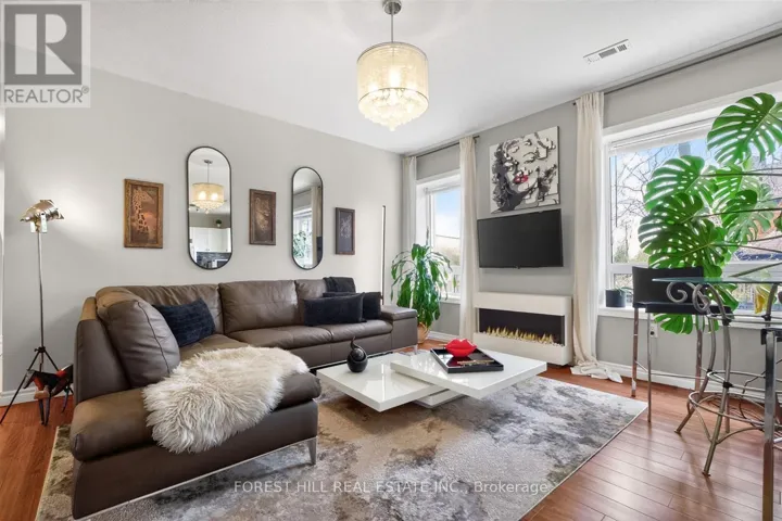 3 - 9 SHERMAN AVENUE, Hamilton (Stipley), Ontario L8M2P5