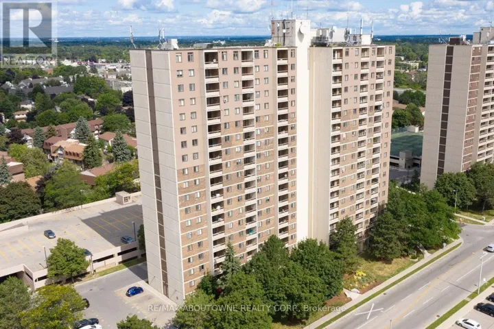 511 - 1 CEDARWOODS CRESCENT, Kitchener, Ontario N2C2L8
