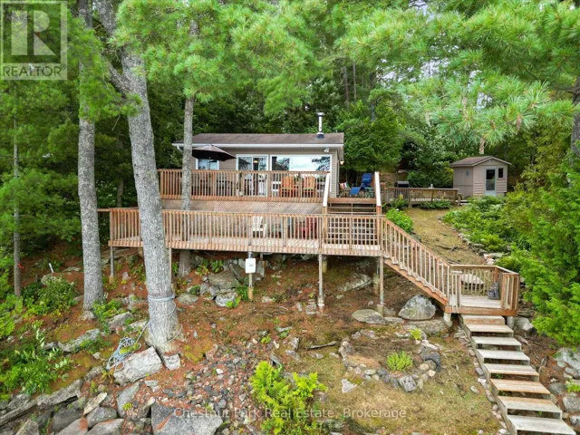 Wide views of 3 Mile Lake from the cottage