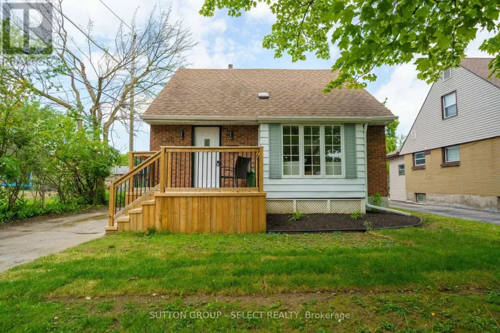 50 GLASS AVENUE, London East (East N), Ontario N5W1Z7