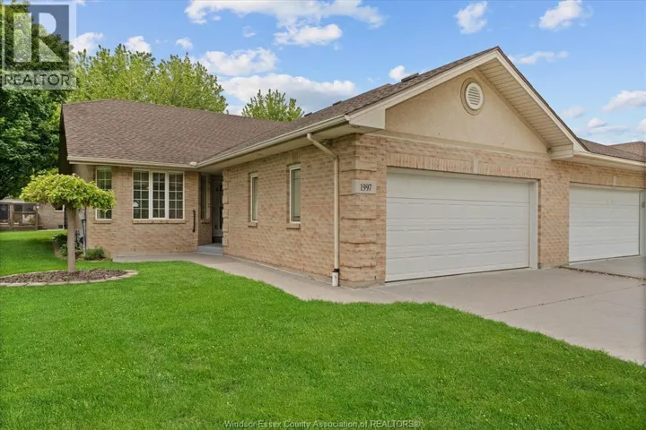 1997 Blue Heron DRIVE, Windsor, Ontario N8P1P6