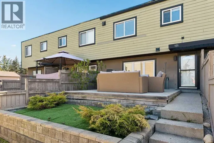 151, 3809 45 Street SW, Calgary, Alberta T3E3H4
