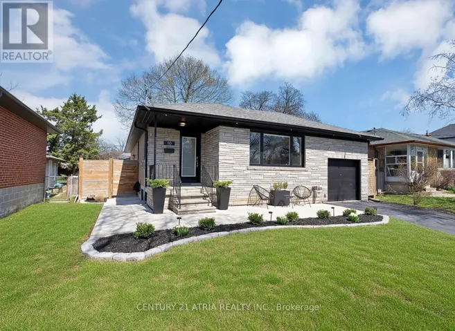 10 DUNROBIN DRIVE, Toronto (Princess-Rosethorn), Ontario M9B2S9