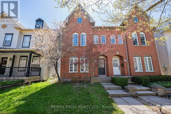 98 GEORGIAN DRIVE, Oakville (RO River Oaks), Ontario L6H6V1