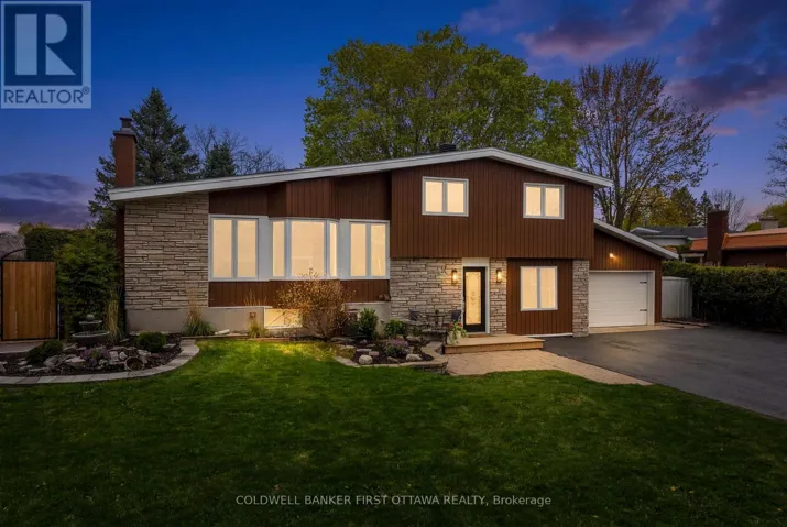 14 CRAMER DRIVE, Ottawa, Ontario K2H5X4