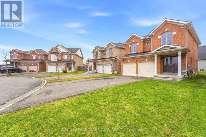 35 COLONEL LYALL STREET, St. Catharines (Secord Woods), Ontario L2P0B3
