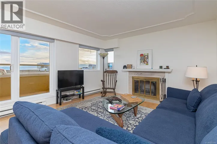101 1540 Dallas Rd, Victoria, British Columbia V8S1A3