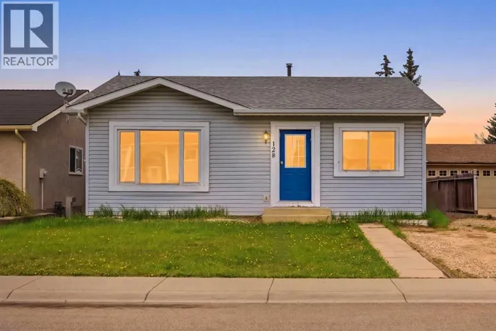 128 Ridgegate Way SW, Airdrie, Alberta T4B1A9