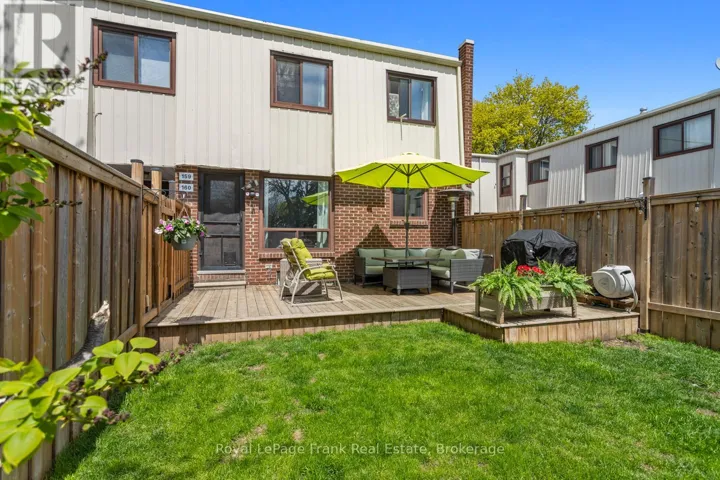 160 - 1100 OXFORD STREET, Oshawa (Lakeview), Ontario L1J6G4