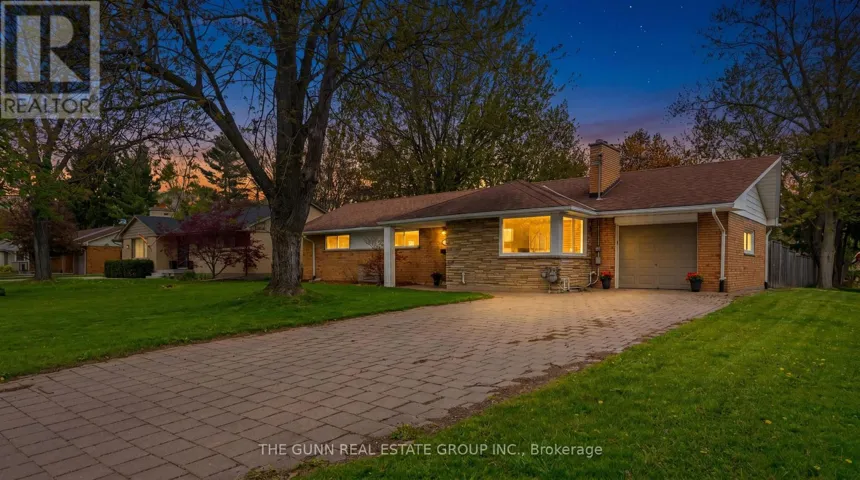 583 OAKRIDGE DRIVE, London North (North P), Ontario N6H3G3